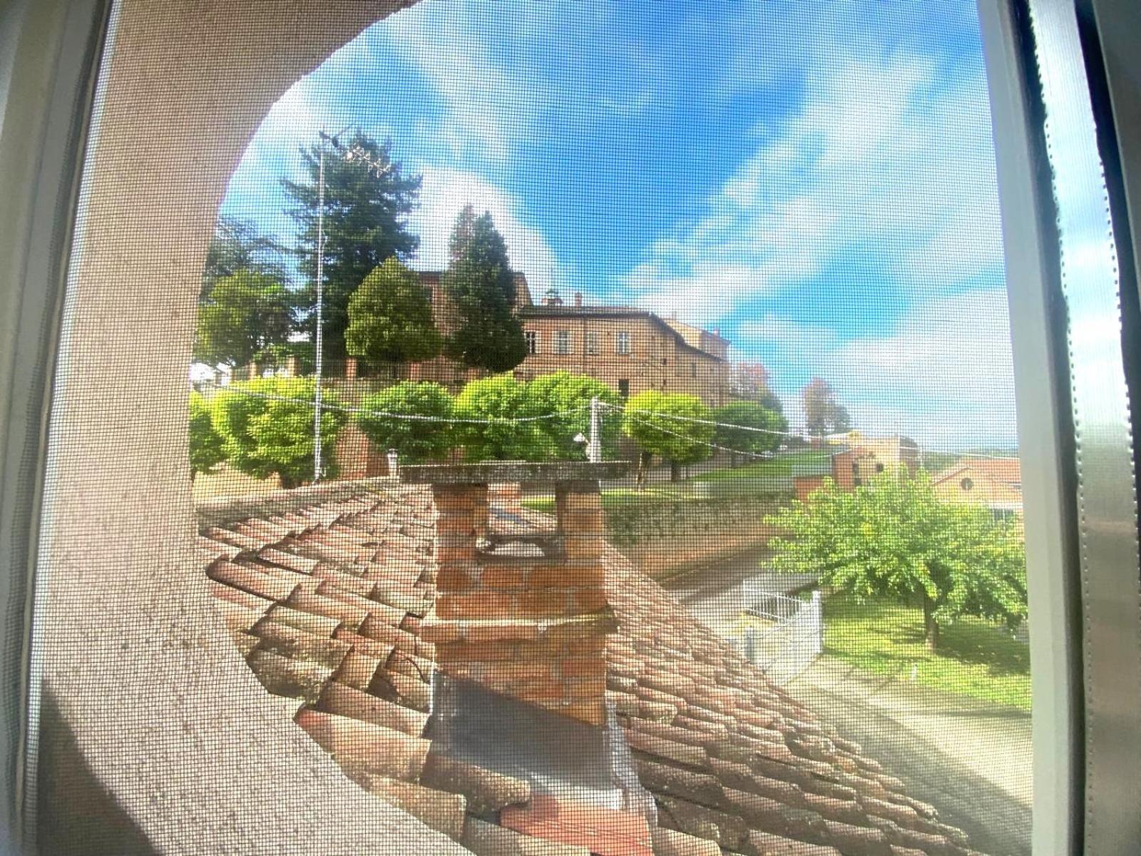 Appartamento Mi & Ti CastellʼAlfero エクステリア 写真